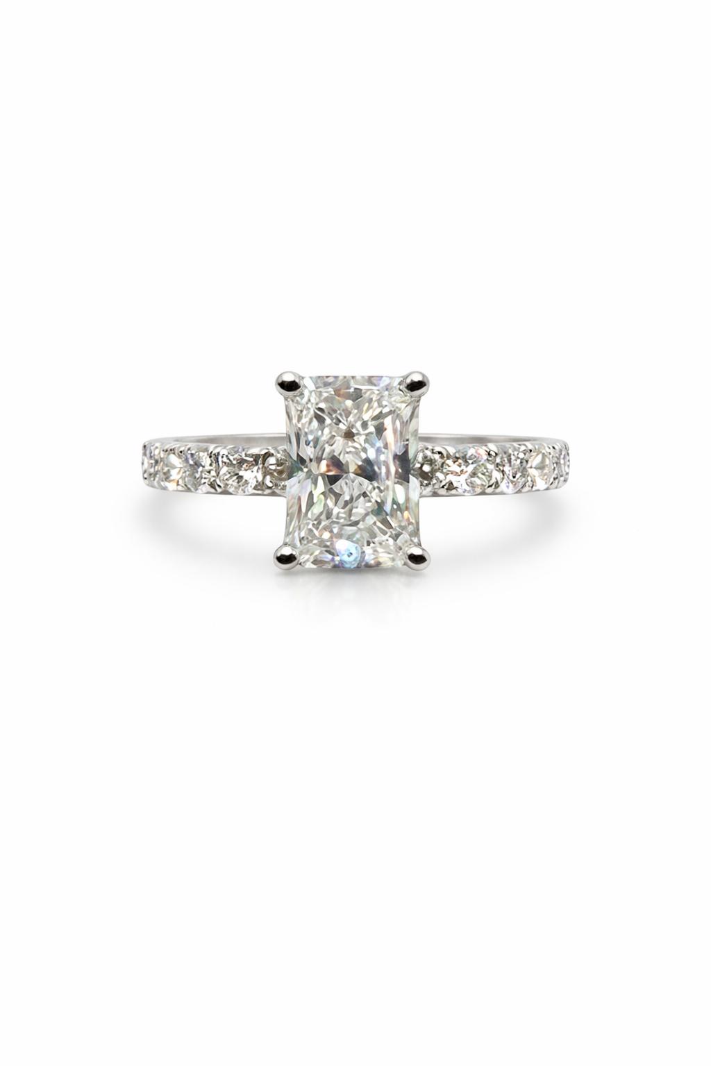14KT 2.08 LAB GROWN DIAMOND RING